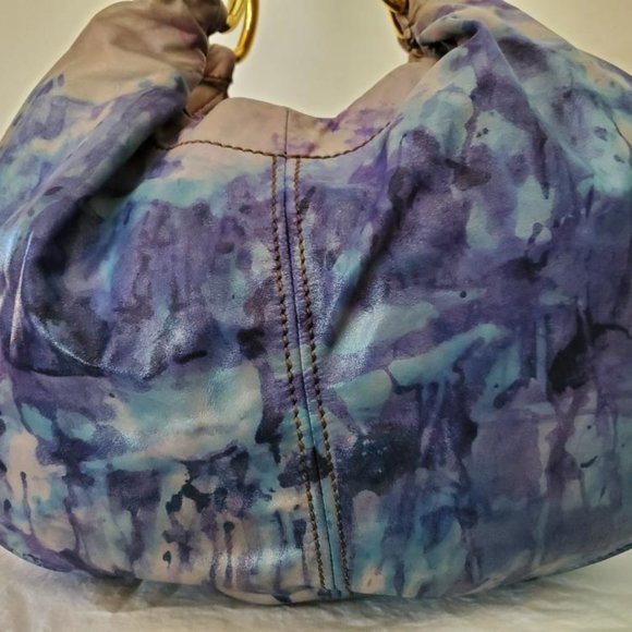 ************ SOLD ************* - Picture 1 of 12